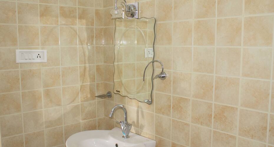 Rampart Homesta & Backpackers Hotels, Kochi 3